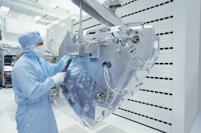 光耀未來 蔡司攜創新材料科學亮相第二屆進博會